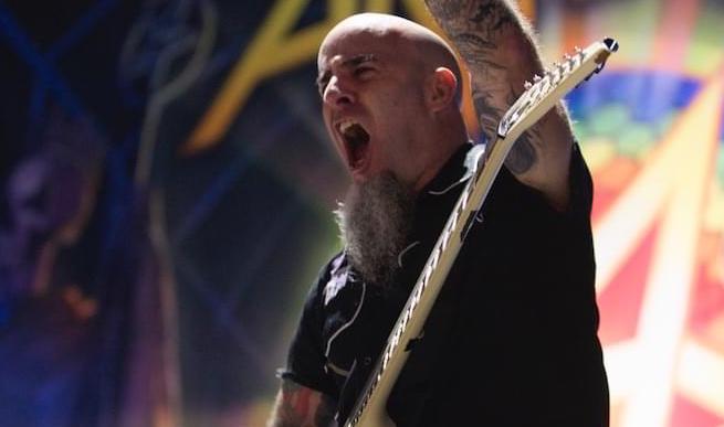 Scott Ian from Anthrax on Whiplash Sunday night!